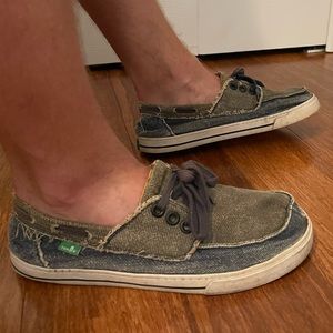 Sanuk Men’s Laced Sneakers Size 9